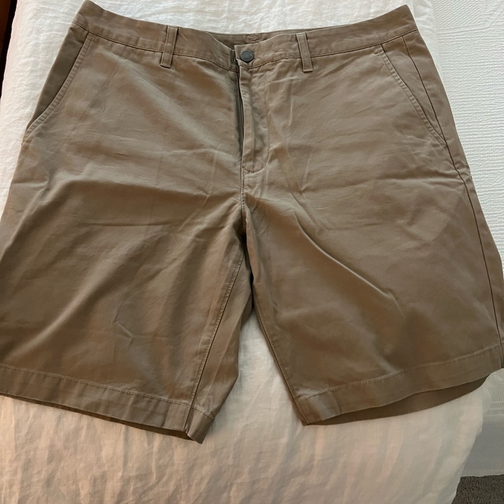 Bonobos shorts.